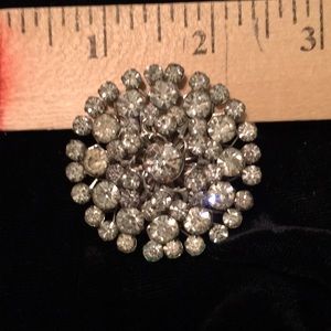 Vintage rhinestone bling brooch